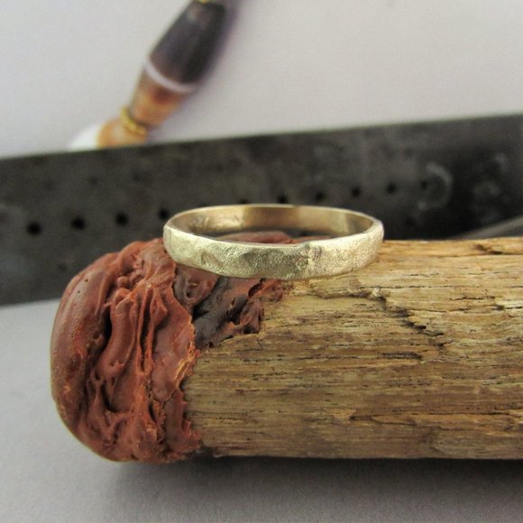 Wedding rings. 14k yellow gold Wedding rings for men/women.